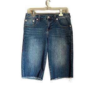 True religion boys slim single shirt with raw hem